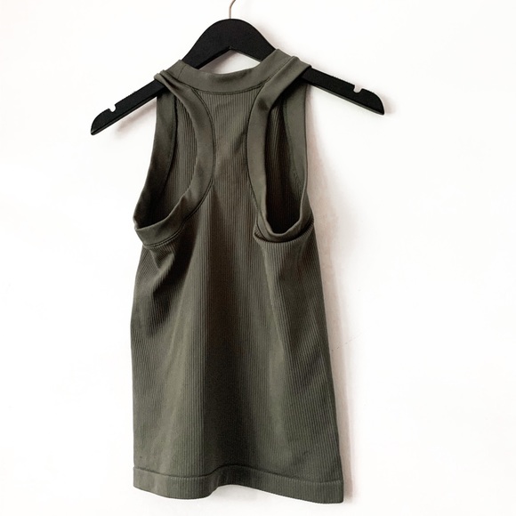 Athleta Green Mock Neck Tank Top - Picture 5 of 8